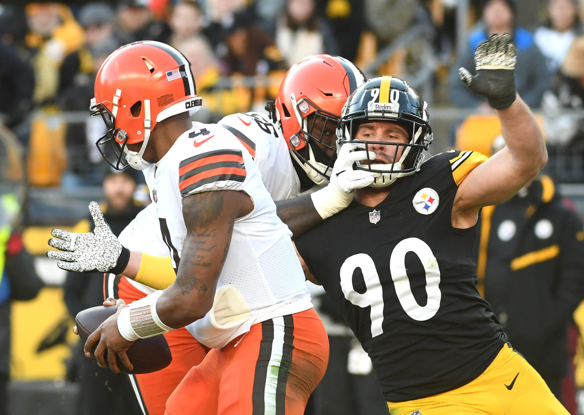 Pittsburgh Steelers defensive end T.J. Watt (90) rushes Cleveland Browns quarterback Deshaun Watson (4) at Acrisure Stadium Jan. 8, 2023. The Steelers won 28-14.